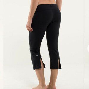 Lululemon Gather Crow Crop Leggings